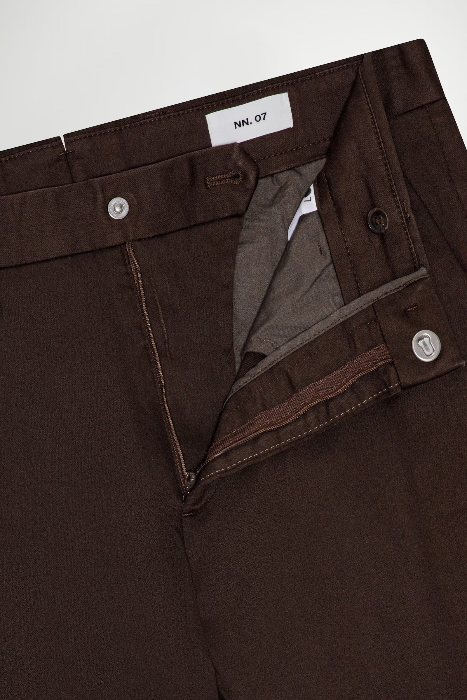 NN07 - Theo 1420 Classic tailored slim fit Chino Demitasse