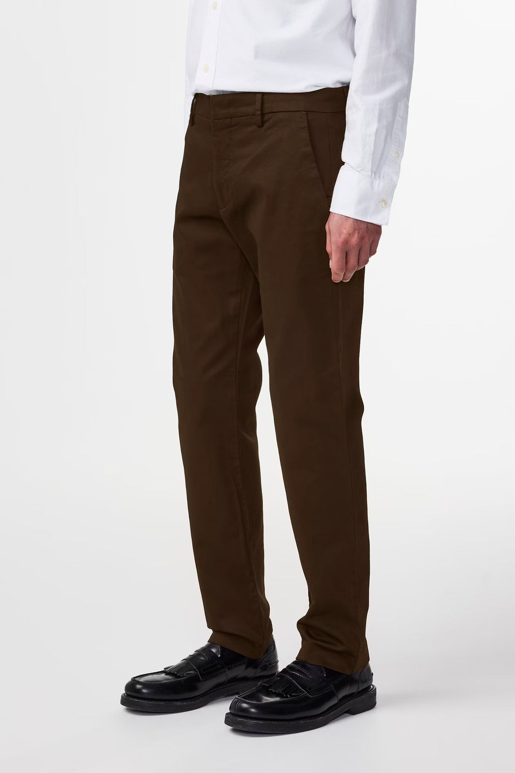 NN07 - Theo 1420 Classic tailored slim fit Chino Demitasse