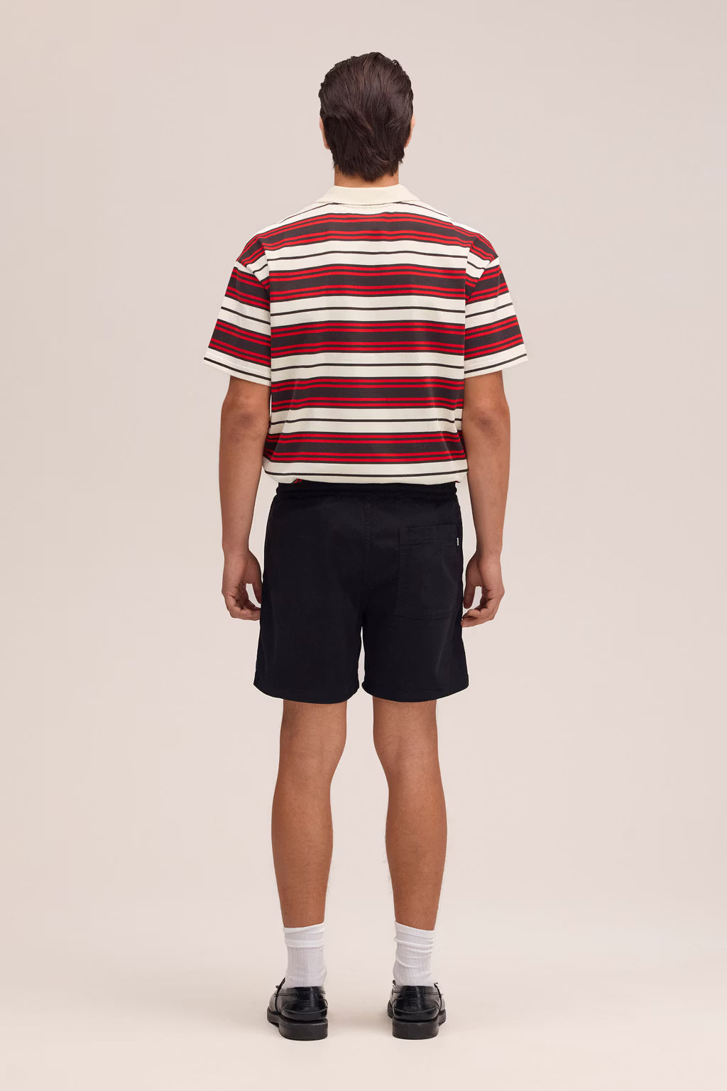 NN07 - SHort Gregor 1154 Black