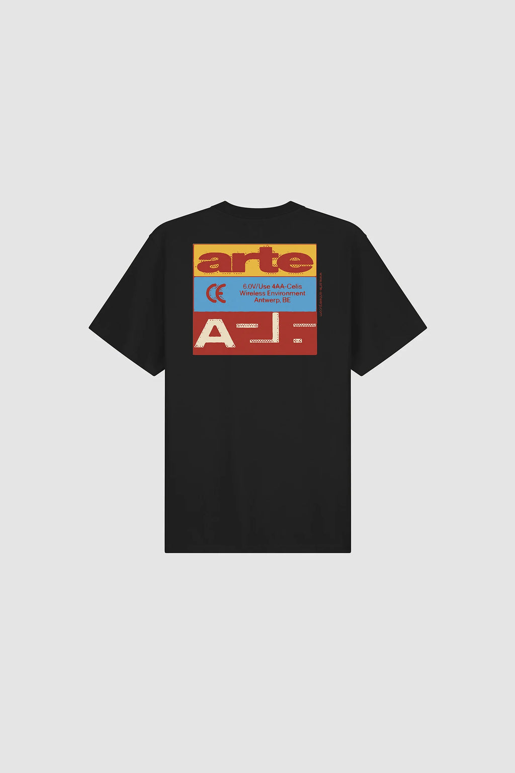 Arte - T-shirt Tricolor Serial Black