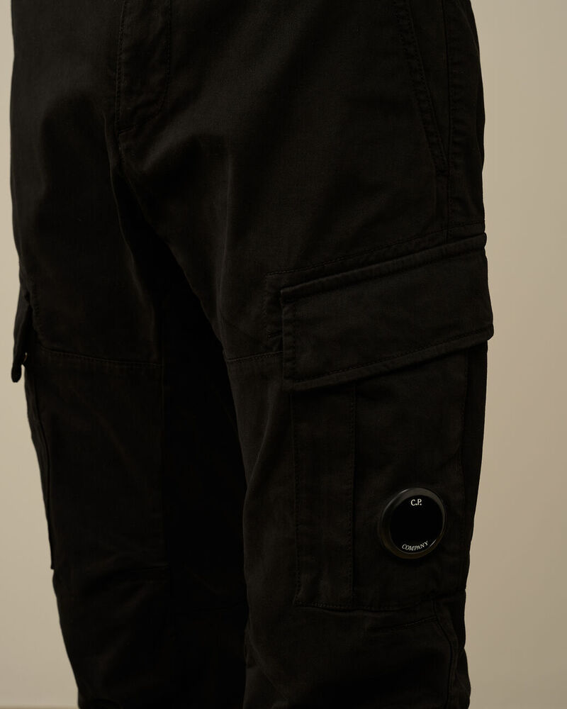 C.P. Company - Pantalon strech sateen ergonomic lens double cargo black