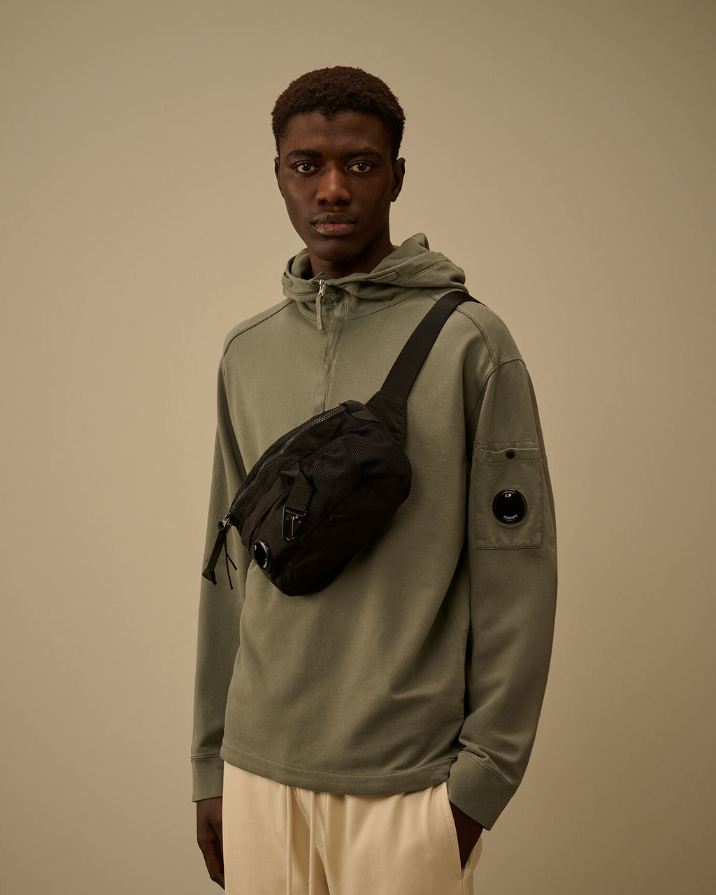 C.P. Company - Sac Grey Nylon B lens Waistbag Black