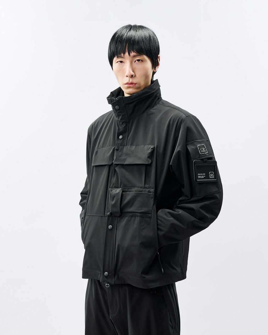 C.P. Company - Veste Metropolis Series Micro-Tek Hooded Jacket Black