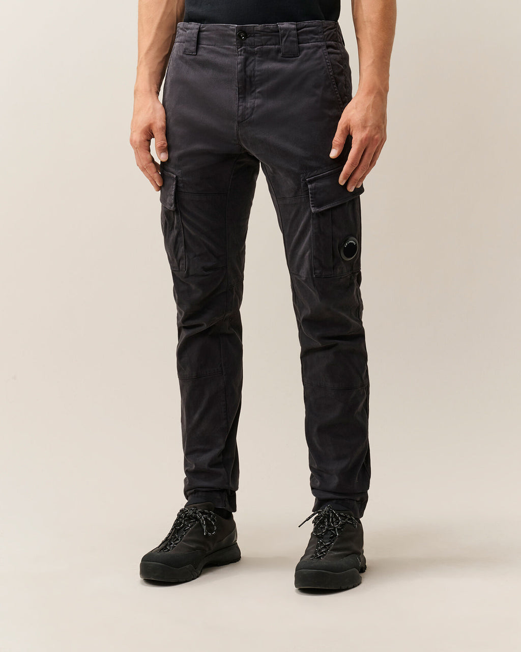 C.P. Company - Pantalon cargo Strech Sateen Ergonomic Black