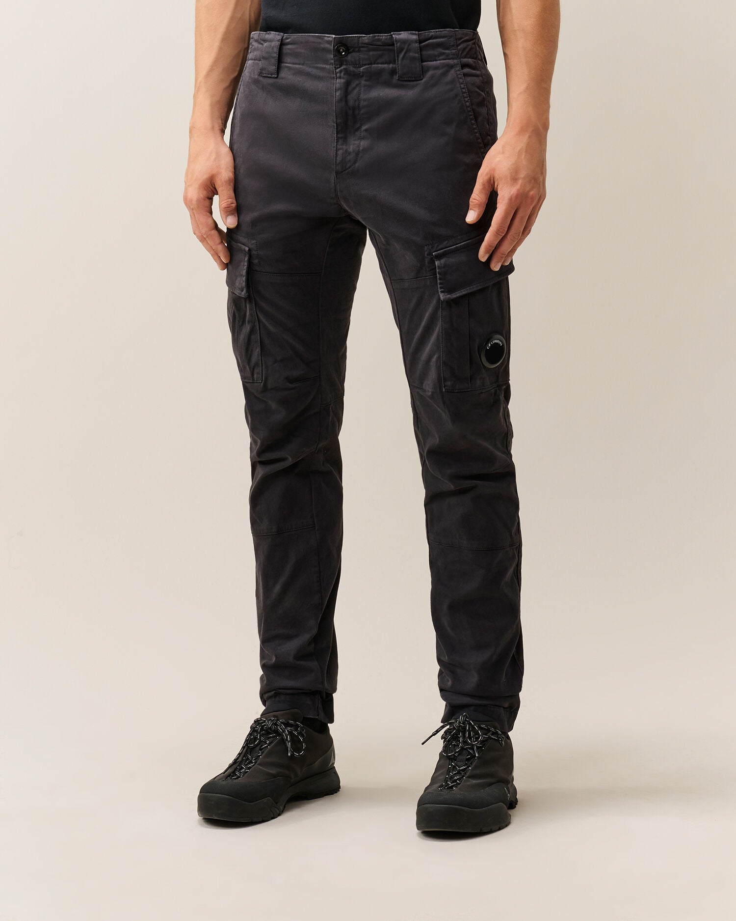C.P. Company - Pantalon cargo Strech Sateen Ergonomic Black
