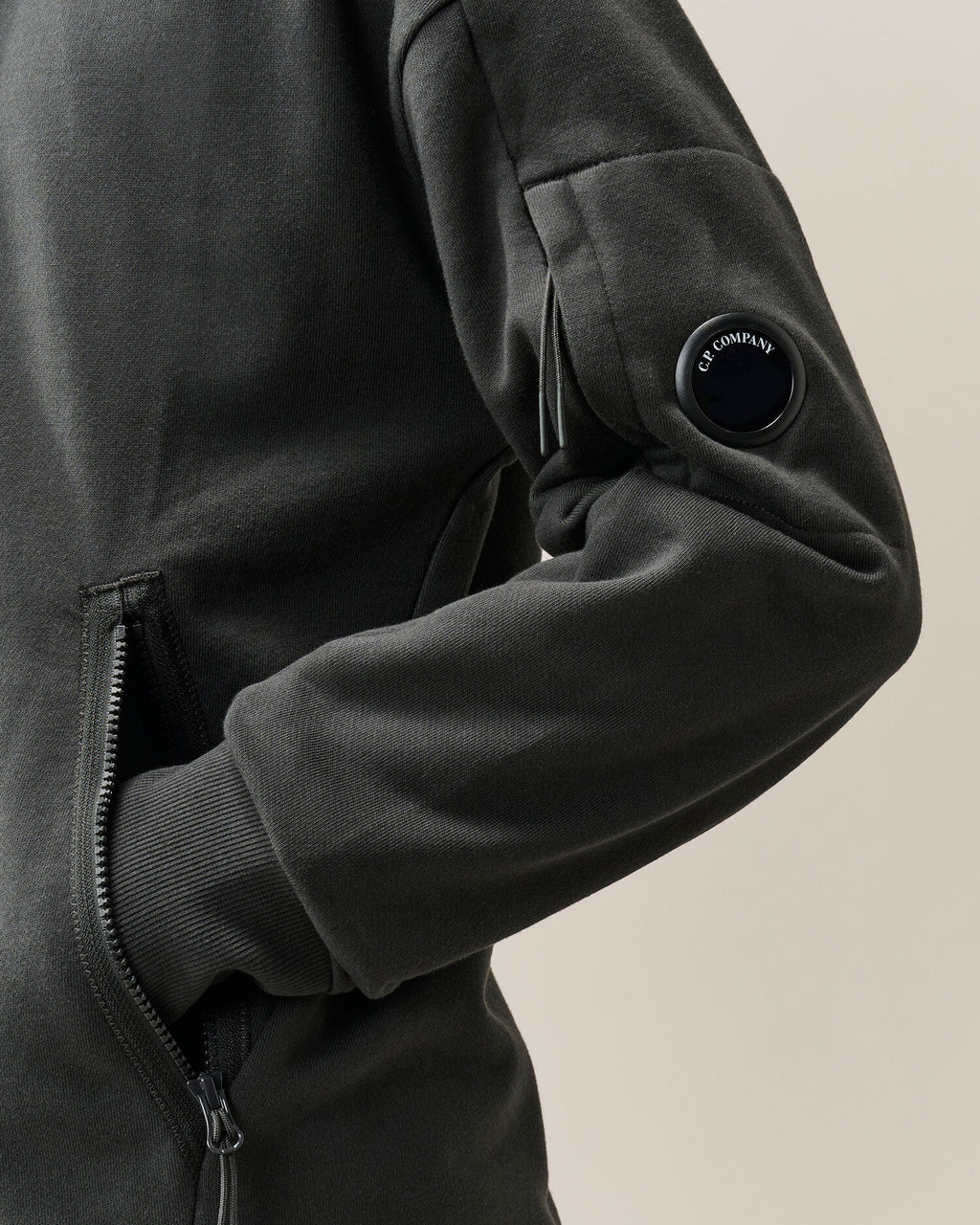 C.P. Company - Sweat zippé Diagonal Hooded Lens Raven/Grey