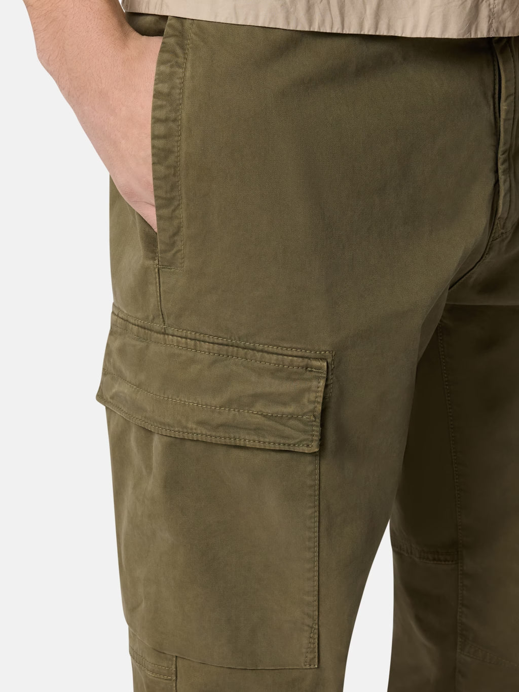 Stone Island - 3100051 Pantalon Cargo organic coton STRETCH BROKEN TWILL 'OLD' EFFECT Vert Militaire