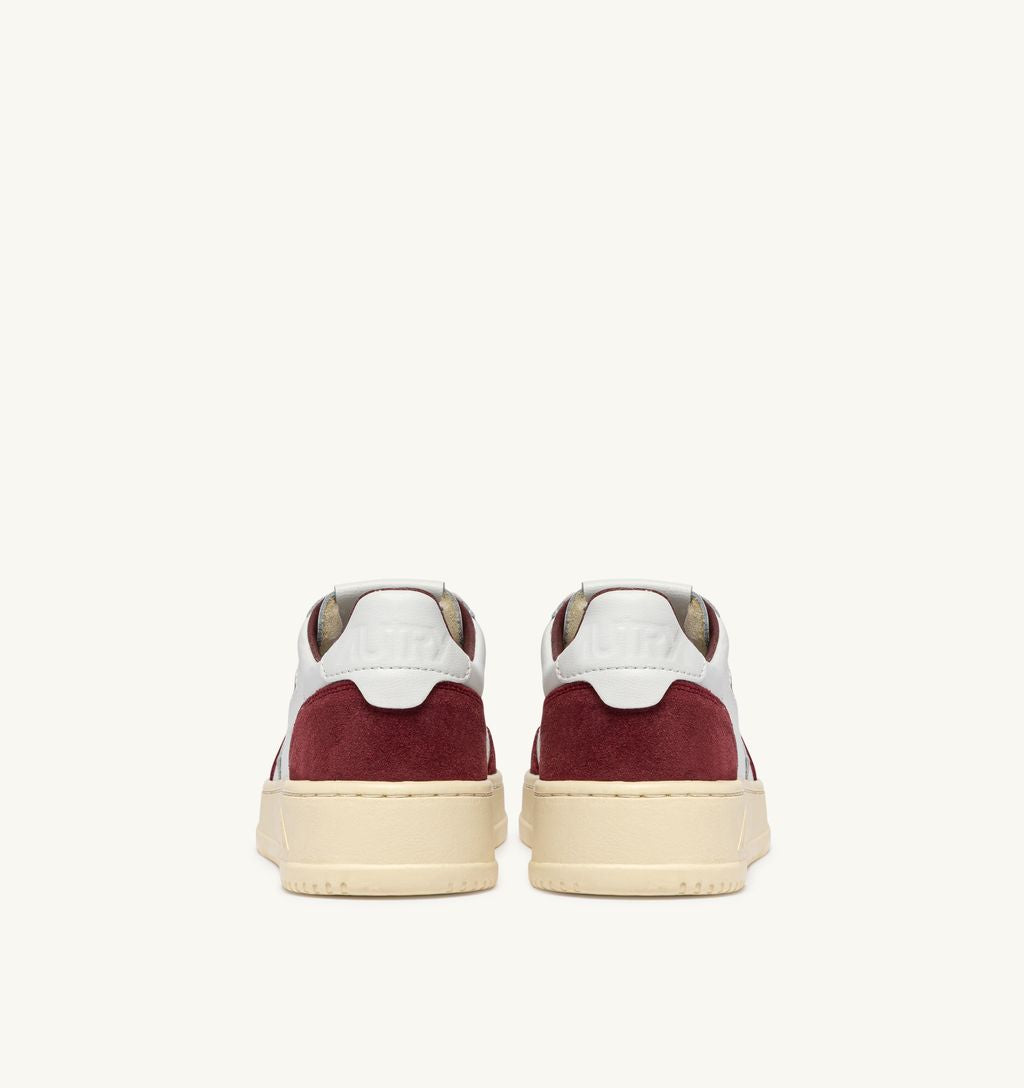 AUTRY - Basket Medalist Low Soft Leather/Suede White/Bordeaux