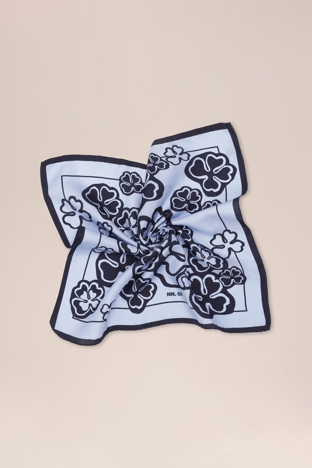 NN07 - Foulard Bloc 90032 Blue Fleurs