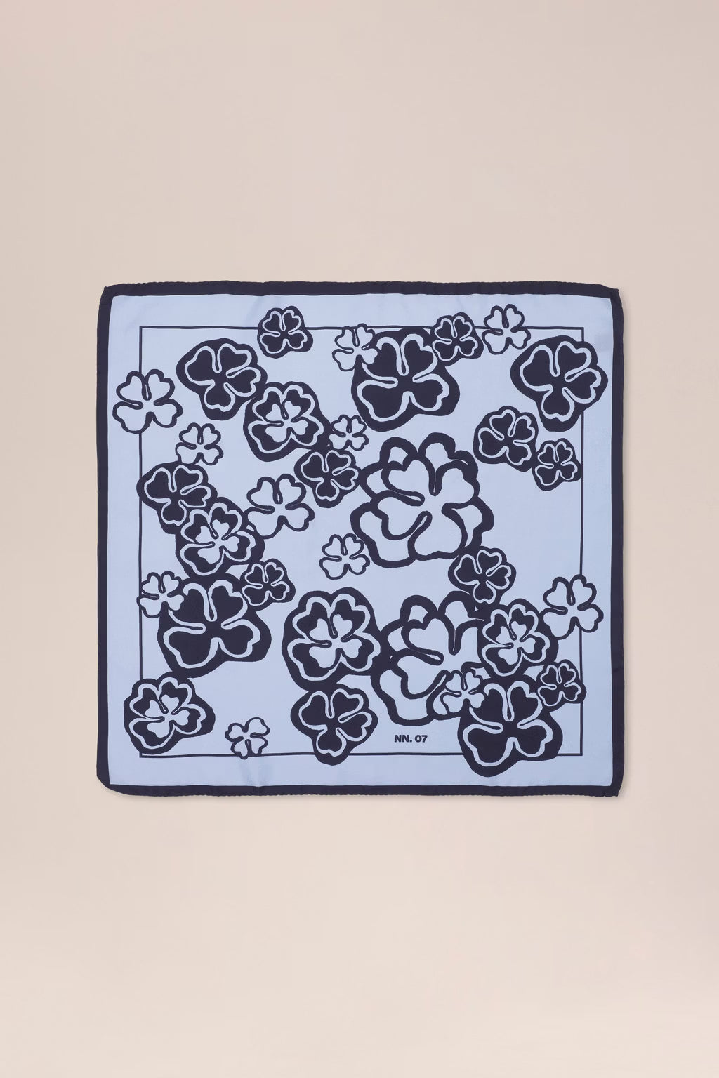 NN07 - Foulard Bloc 90032 Blue Fleurs
