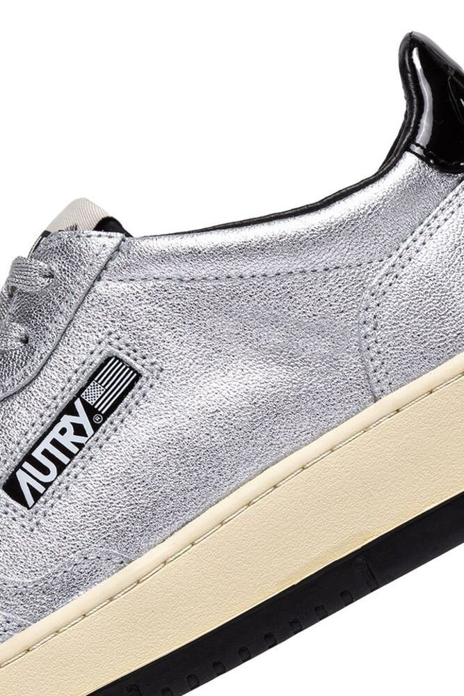 AUTRY - Basket Medalist Low en Cuir Argent et Noir