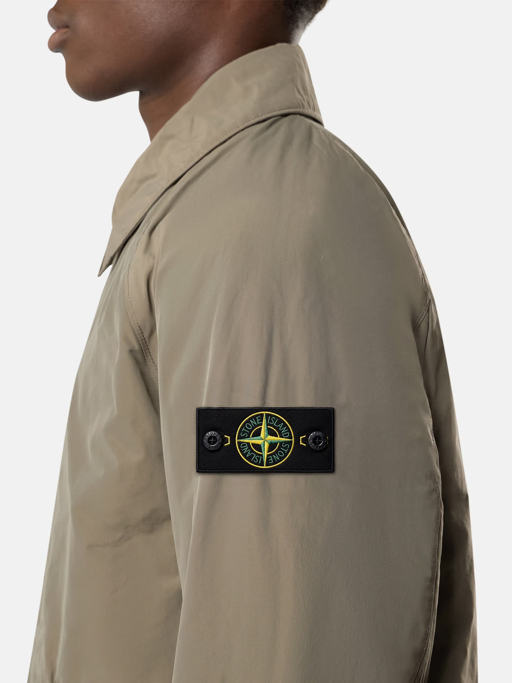 Stone Island - 7100002 Pardessus Long Matelassé Déperlant Vert militaire
