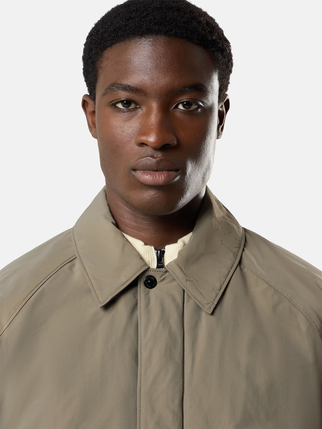 Stone Island - 7100002 Pardessus Long Matelassé Déperlant Vert militaire