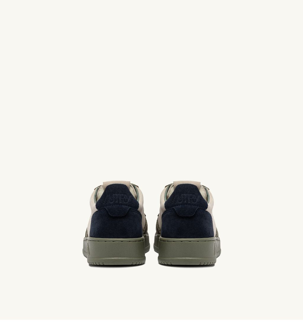 AUTRY - Basket Medalist Low Tricolor suede Space/Sand/Smocked Green