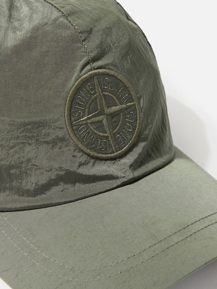 Stone Island - 9100011 Casquette à cordon de serrage Nylon metal Vert Mousse