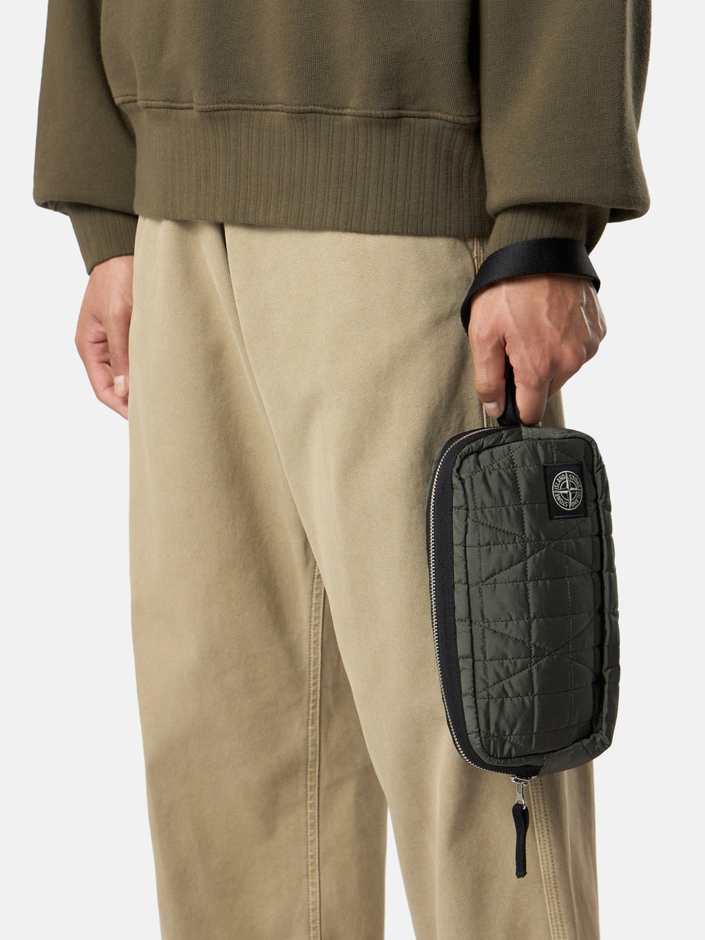 Stone Island - 9200017 Pochette Quilted Nylon Vert Mousse