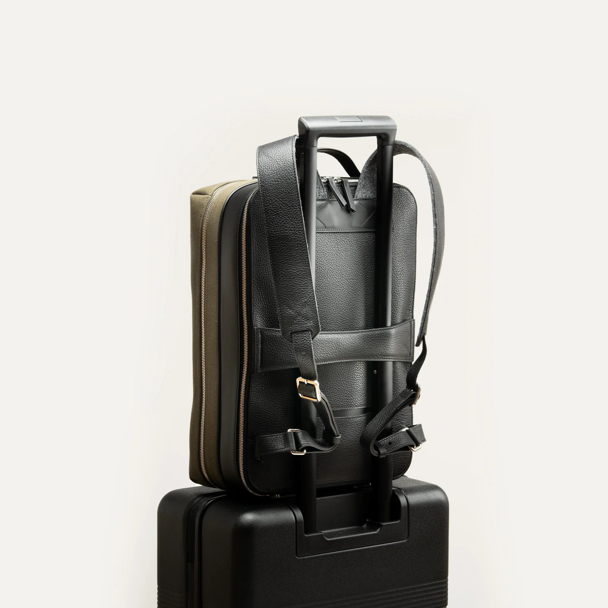 Lundi Paris - Sac à dos Antoine Kaki