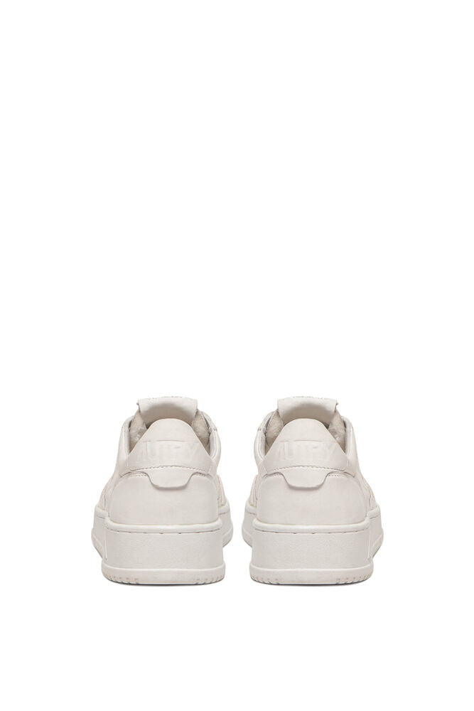 AUTRY - Basket Medalist Low en nappa blanc