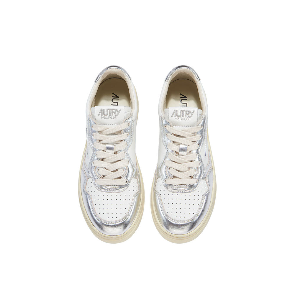 AUTRY - Basket Medalist Bicolor cuir blanc / argent matalissé