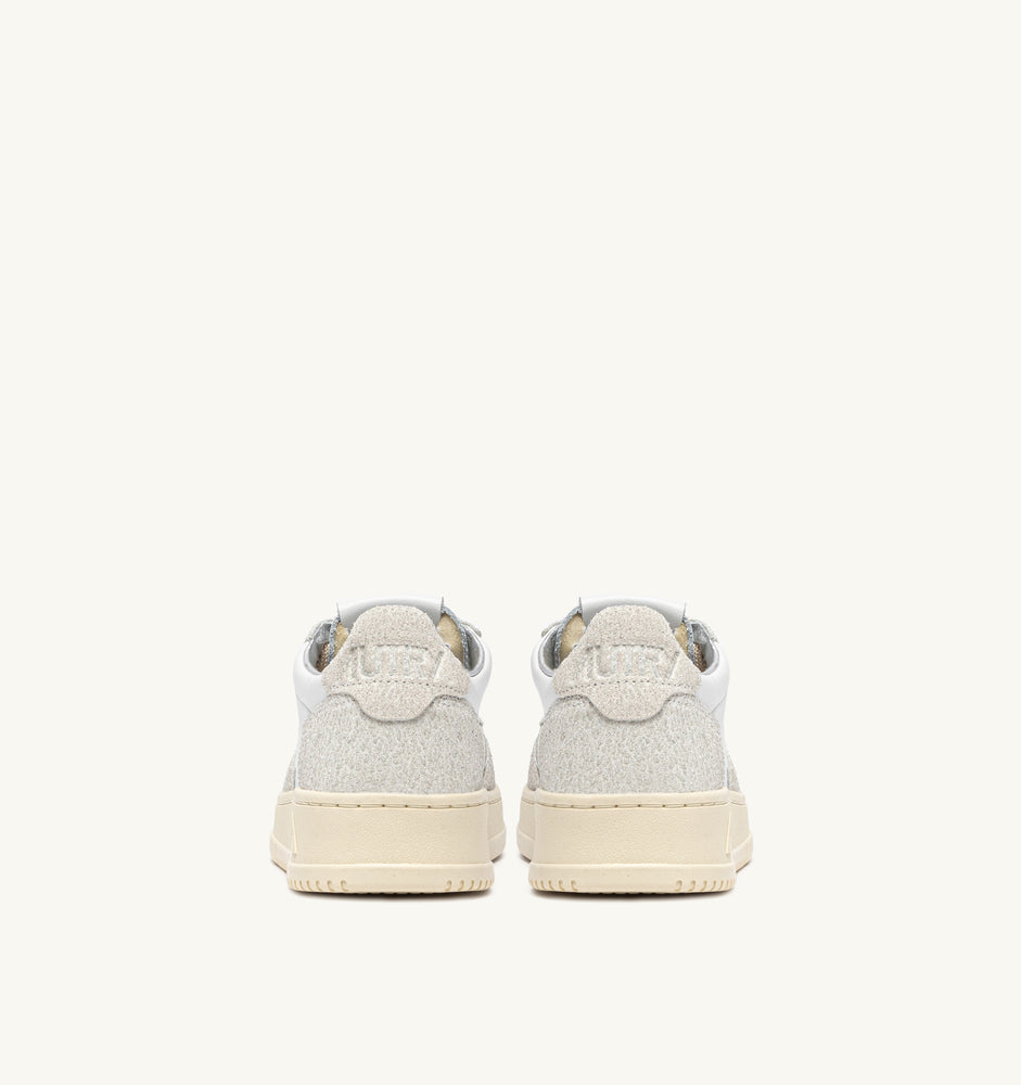 AUTRY - Basket Medalist Bicolor leather/Stars White/white