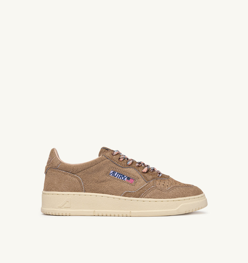 AUTRY - Basket Medalist Low Pony Beige