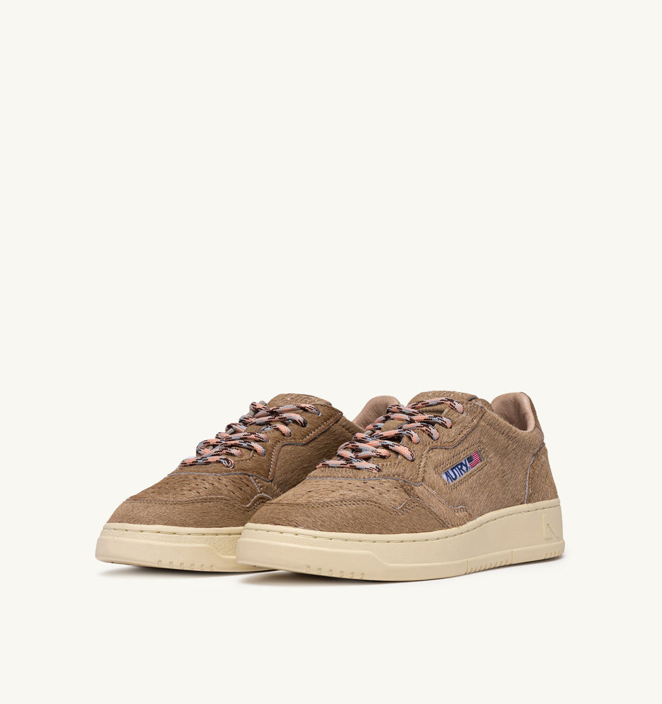 AUTRY - Basket Medalist Low Pony Beige