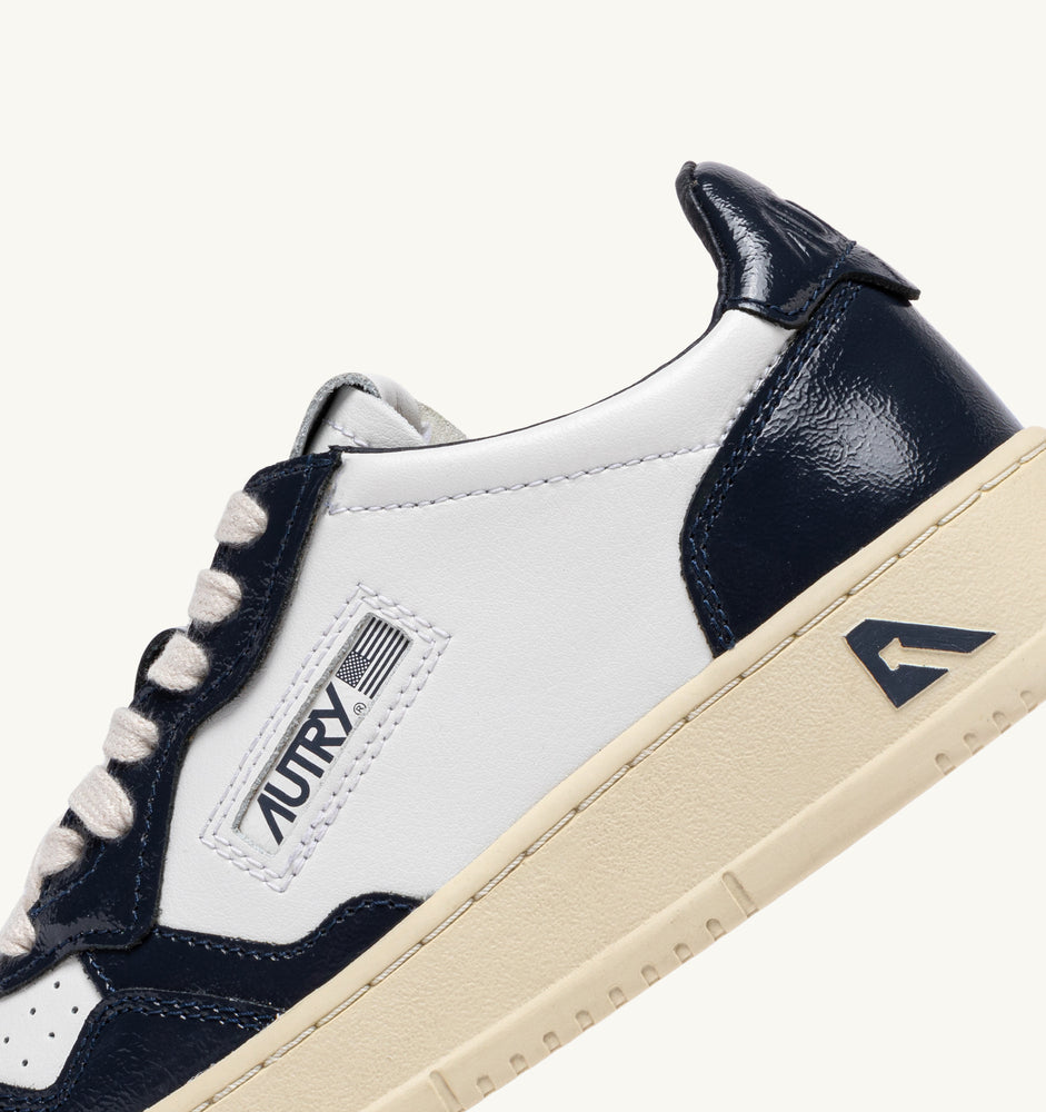 AUTRY - Basket Medalist Bicolor cuir vernis White / Night