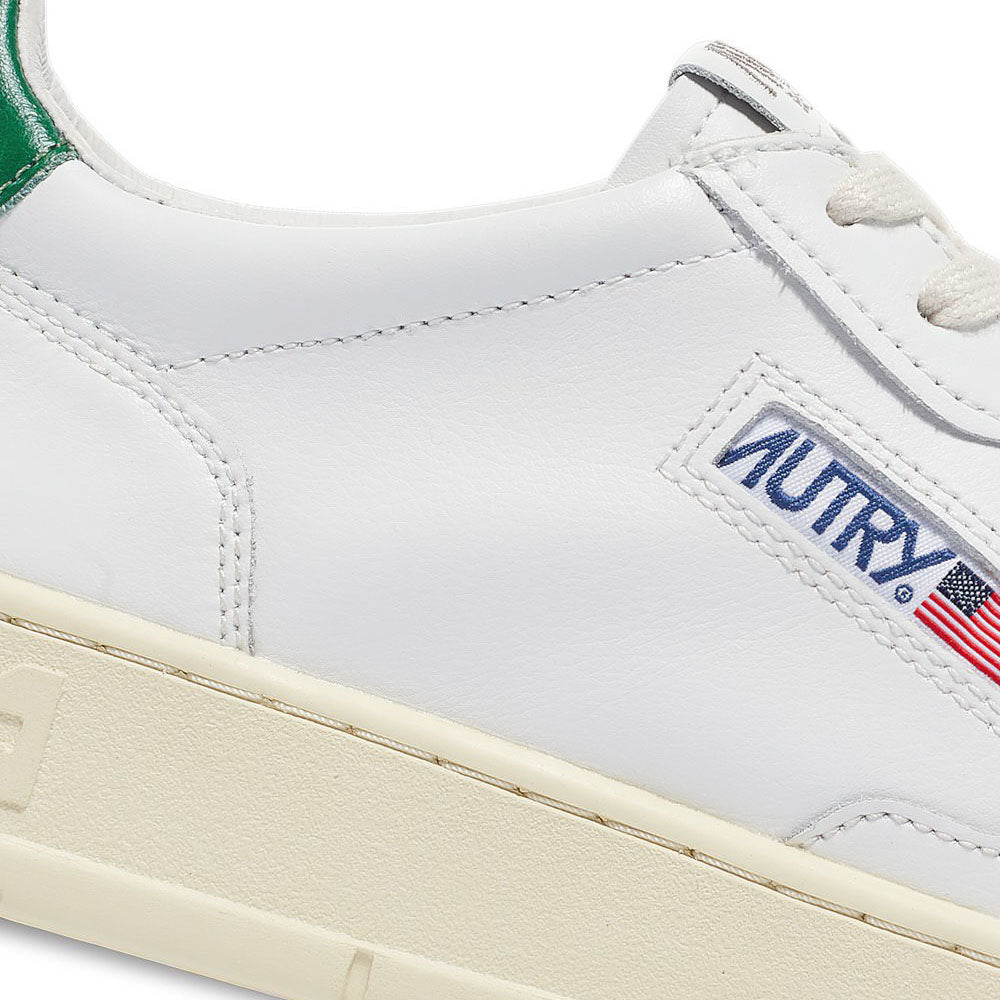 AUTRY - Basket Medalist en Cuir Blanc et Vert