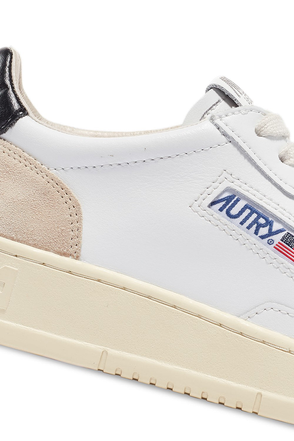 AUTRY - Basket Medalist en Cuir Blanc et noir et daim beige