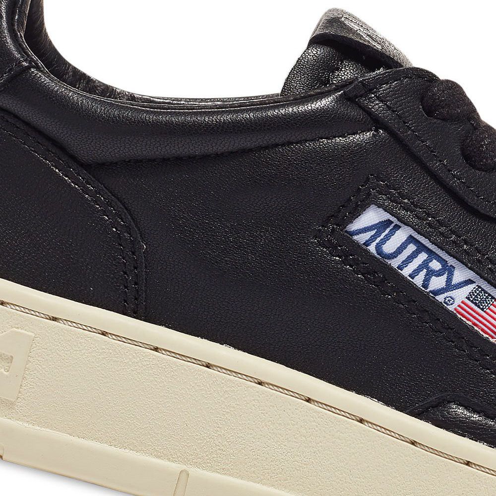 AUTRY - Basket Medalist en Nappa Noir super soft