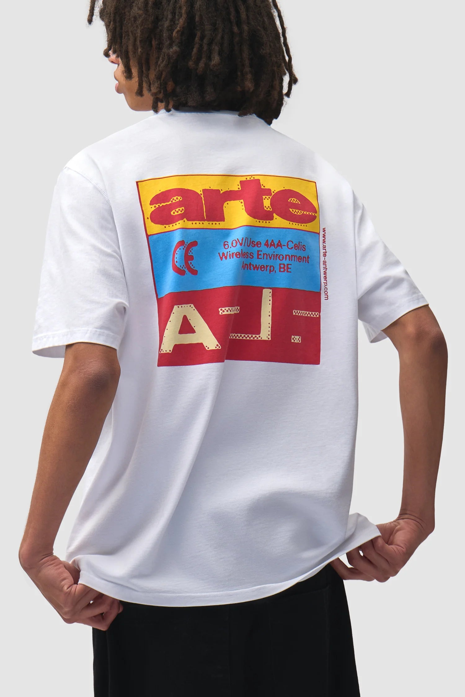 Arte - T-shirt Tricolor Serial White