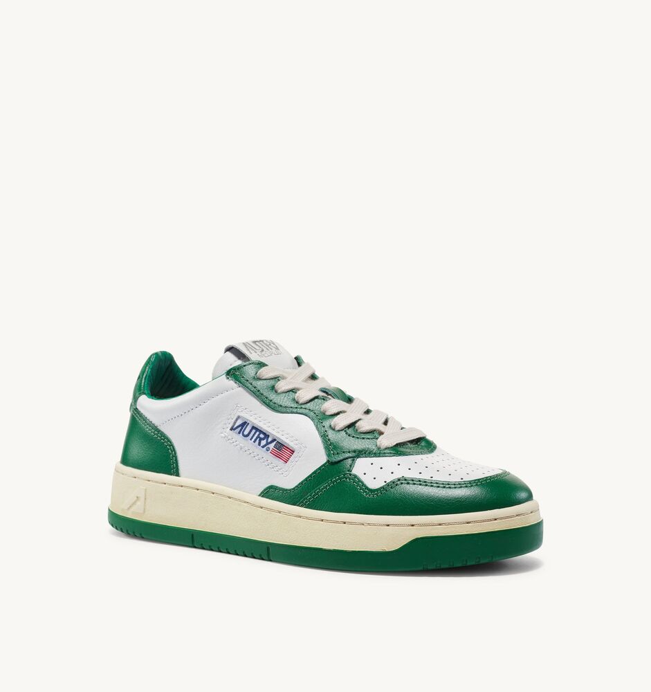 AUTRY - Basket Medalist Bicolor cuir blanc / vert