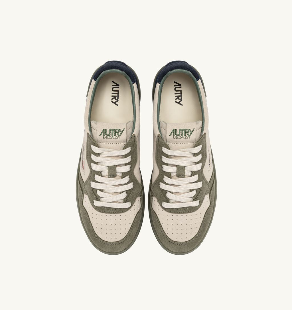 AUTRY - Basket Medalist Low Tricolor suede Space/Sand/Smocked Green