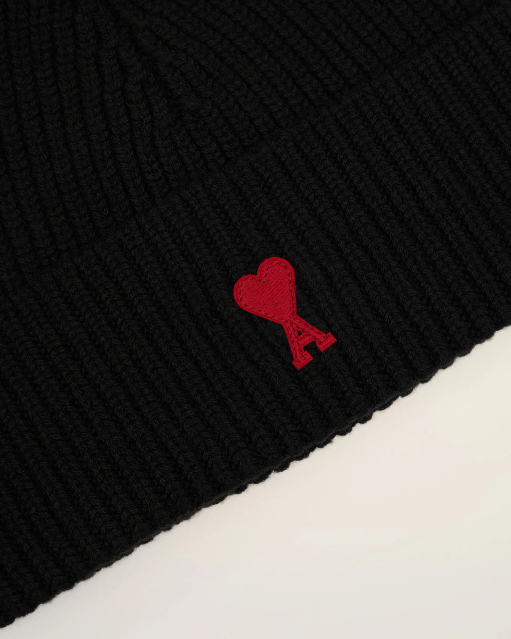 AMI - Bonnet Ami de Coeur Noir/Rouge