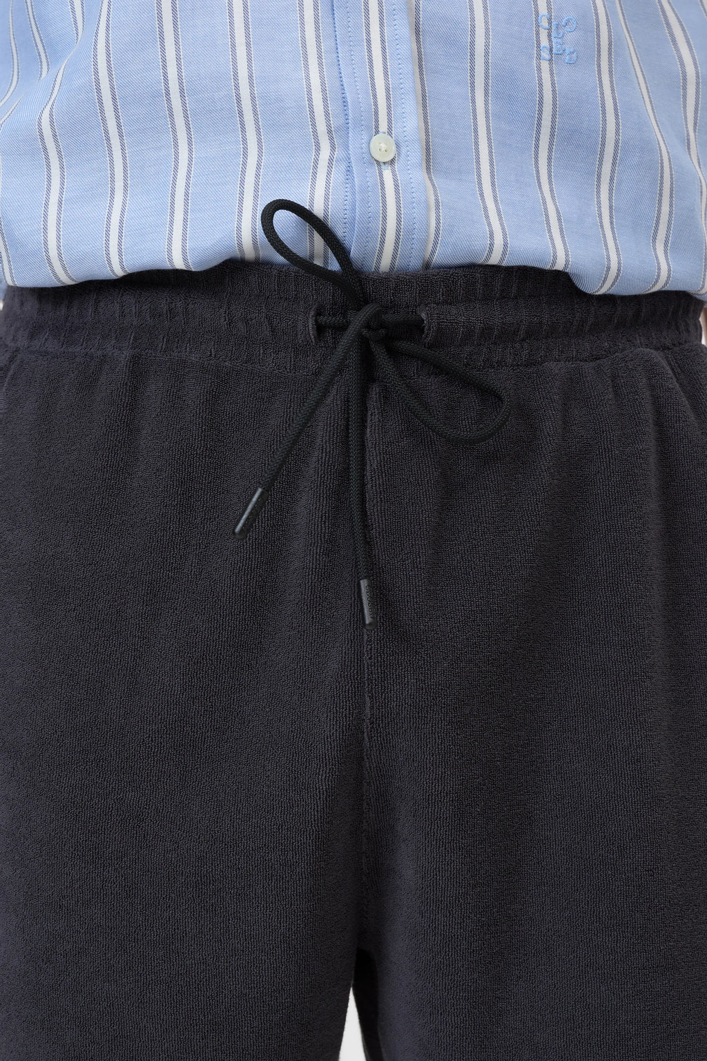 Closed - Short en éponge Magma Black