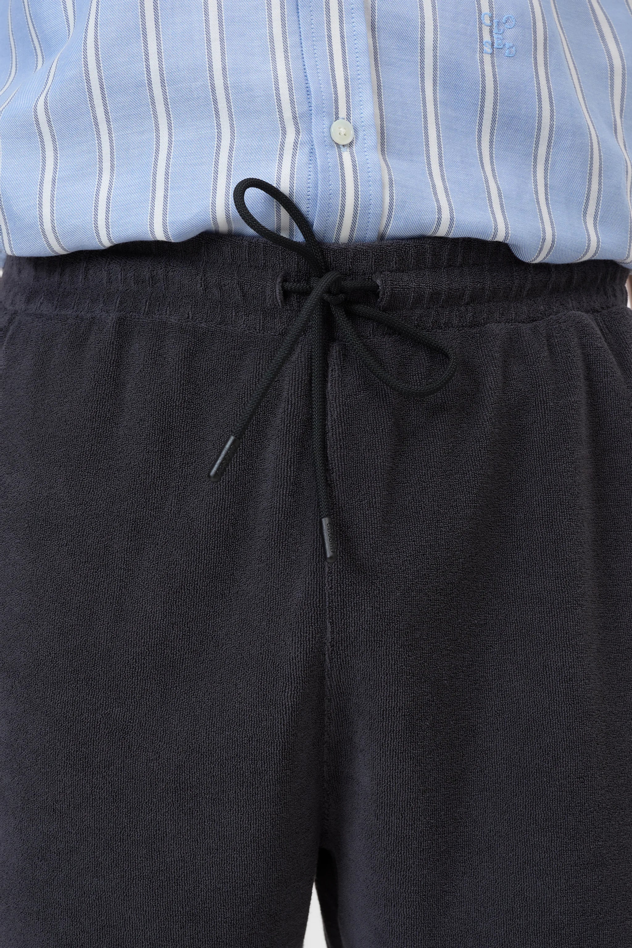 Closed - Short en éponge Magma Black