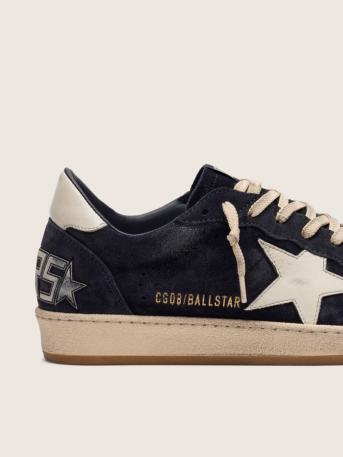 Golden Goose - Ball Star en Daim Bleu Marine avec étoile et contrefort Blanc