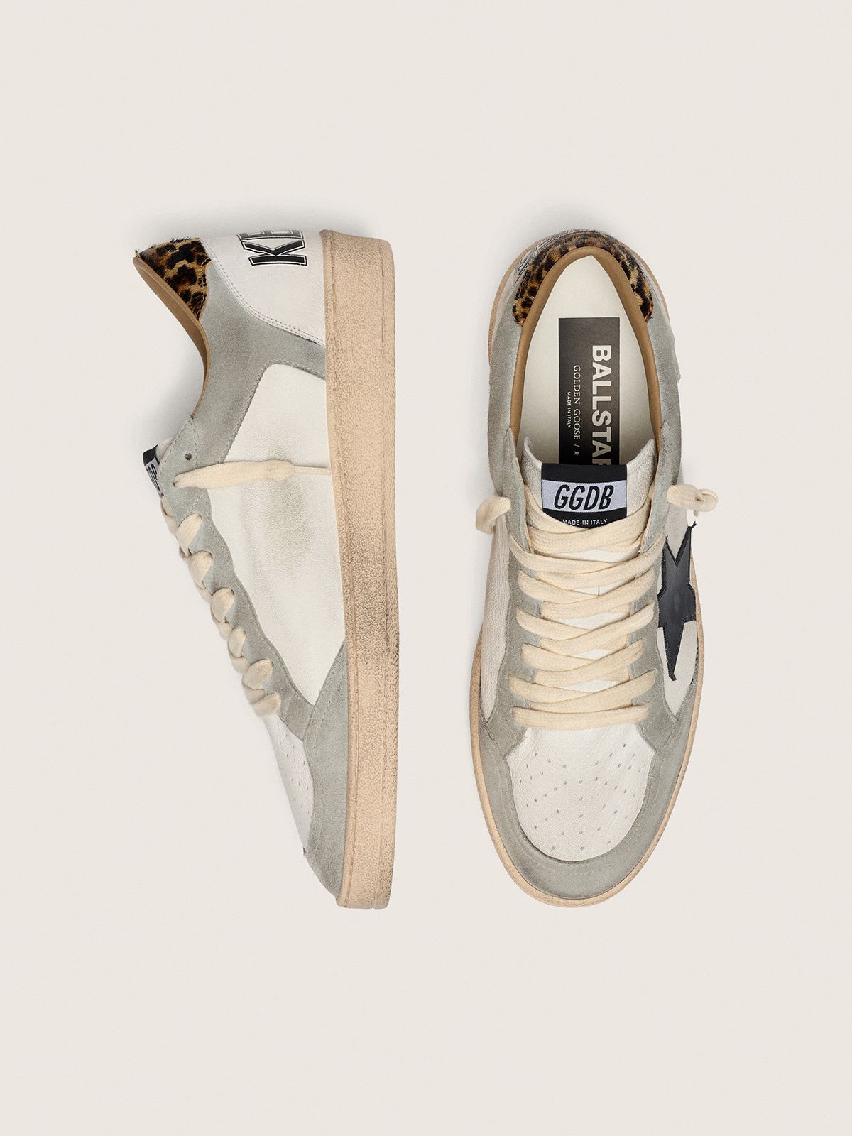 Golden Goose - Ball Star en Cuir Blanc avec etoile en cuir noir et contrefort façon léopard