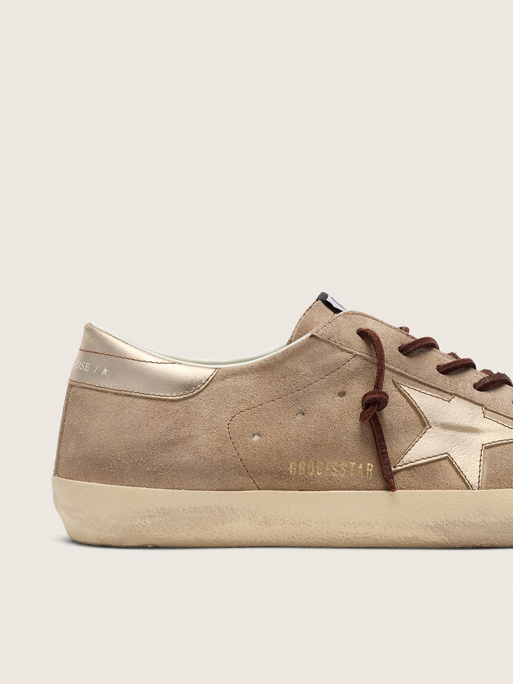 Golden Goose - Super Star en Daim Beige et étoile Or