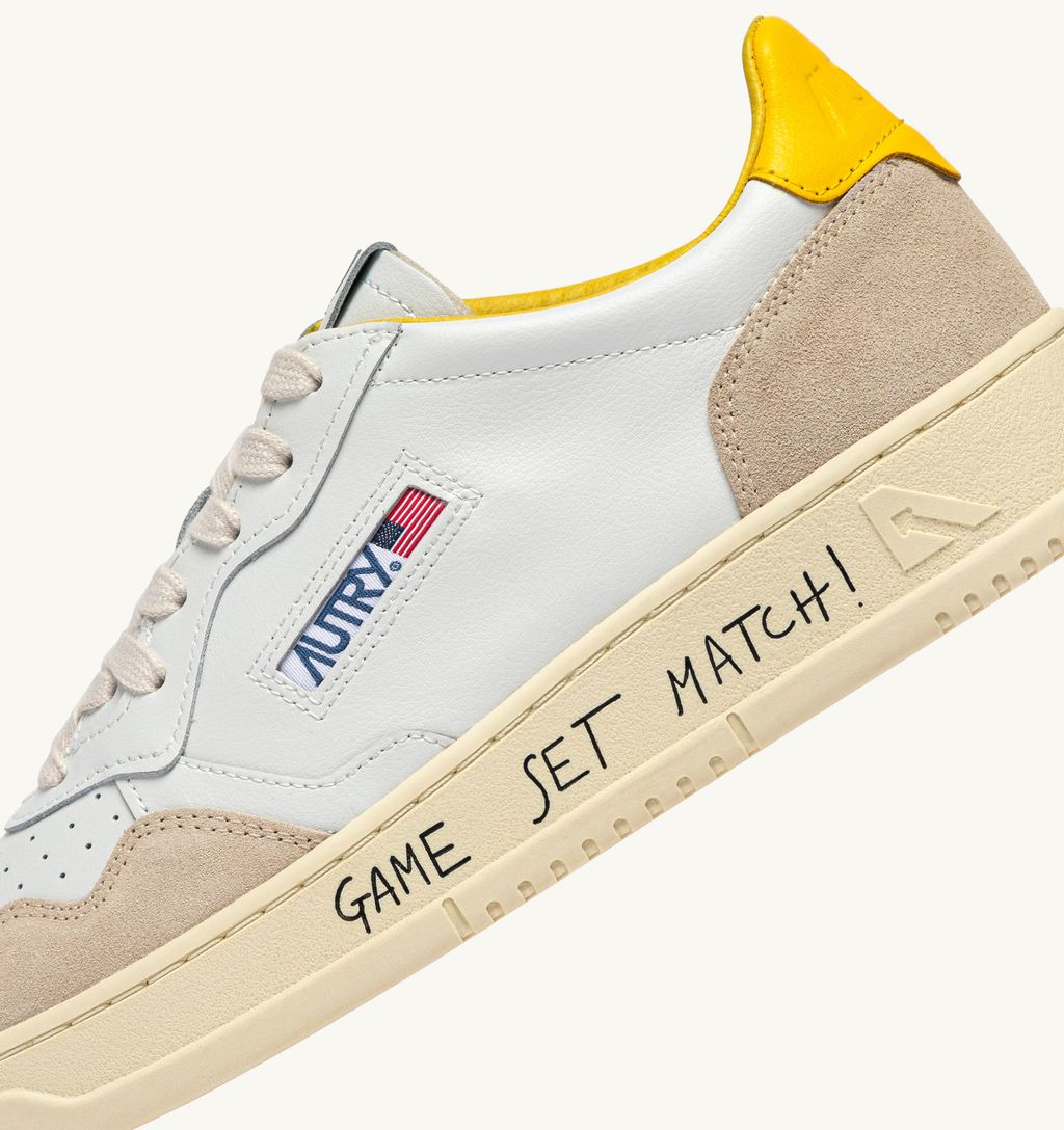 AUTRY - Basket Medalist Low Game Set Match cuir/Suede Blanc/Jaune