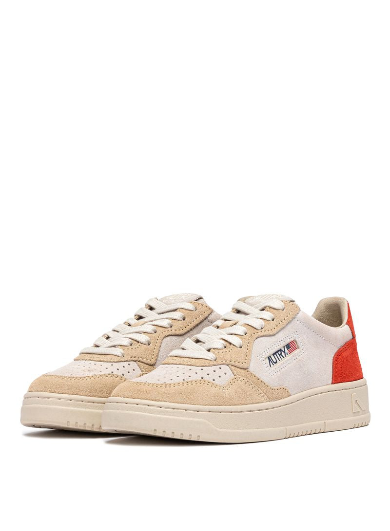 AUTRY - Basket Medalist Low Tricolor suede Sand/Fire