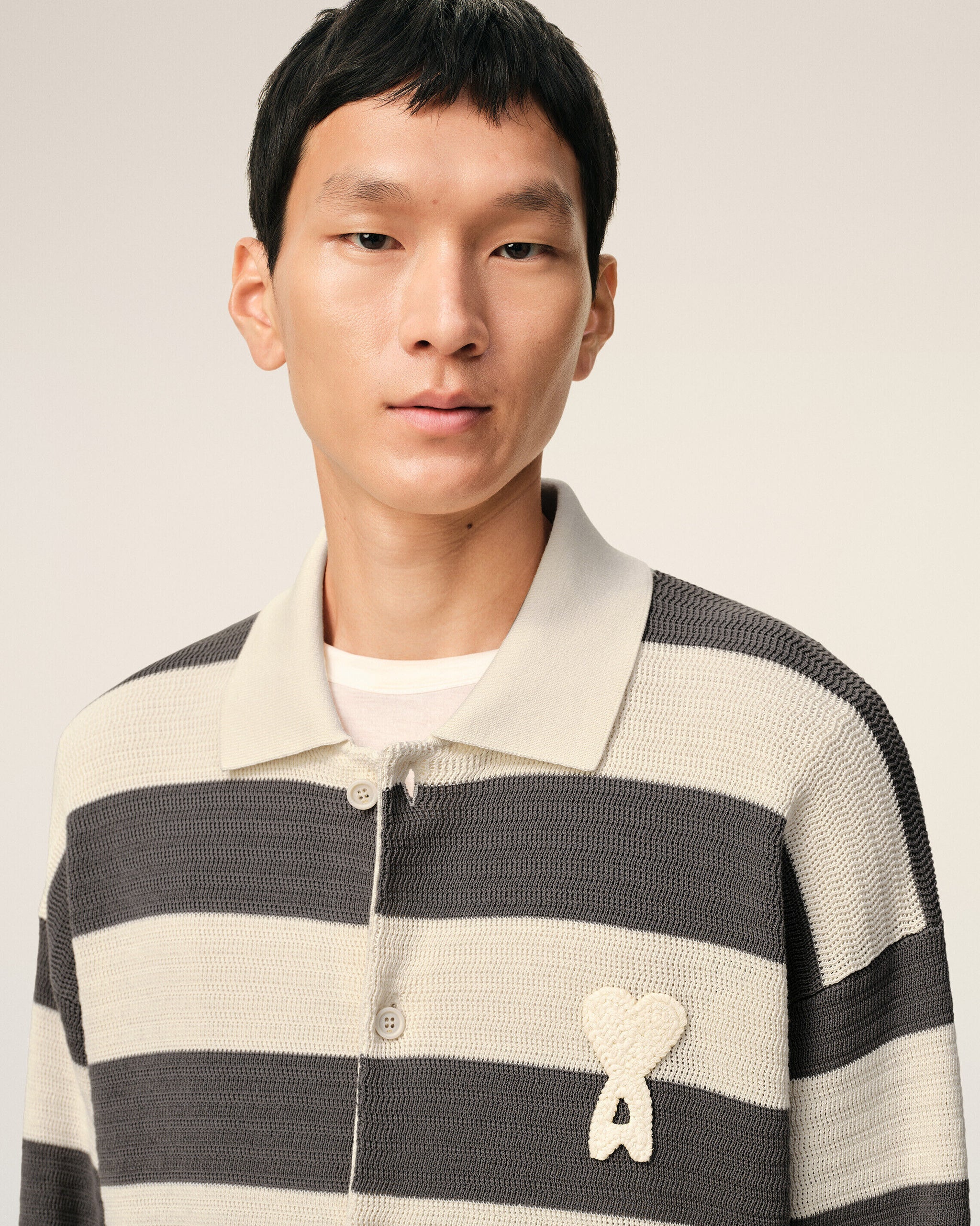 AMI - Cardigan avec col Ami de coeur Blanc et carbonne