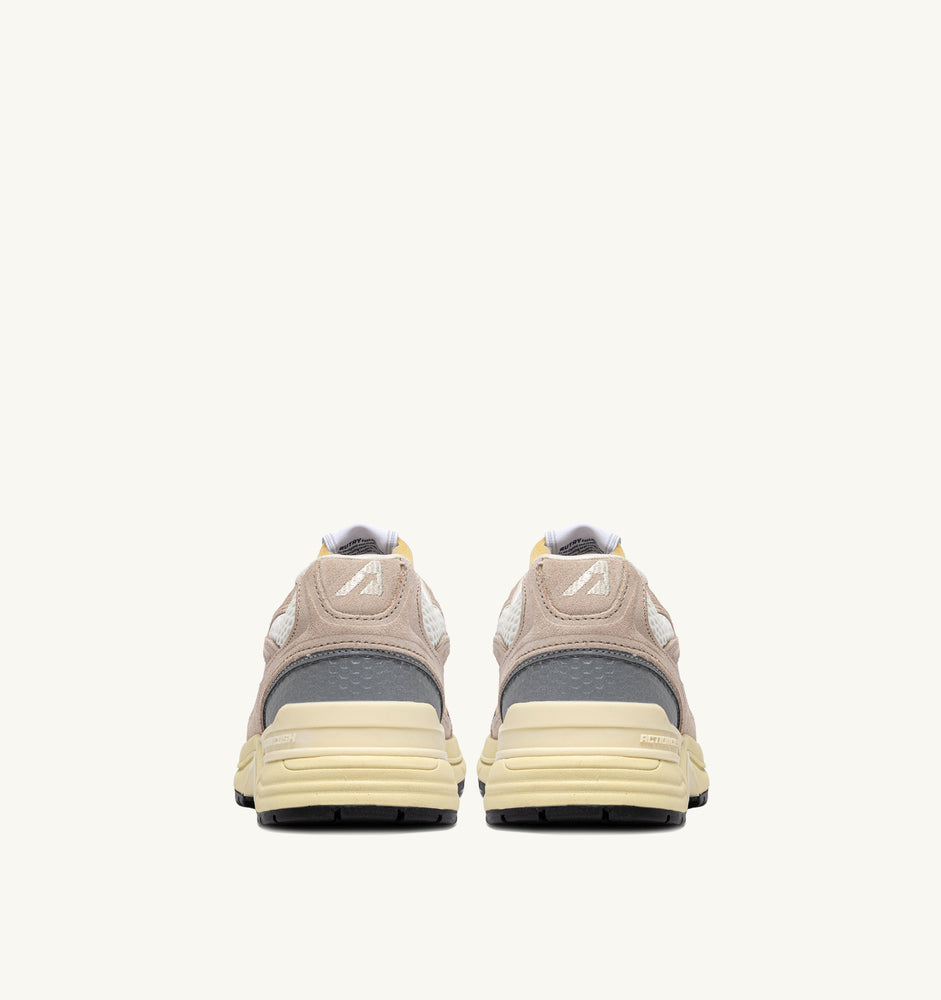 AUTRY - Basket Hyperway Suede/Mesh Sand et Argent