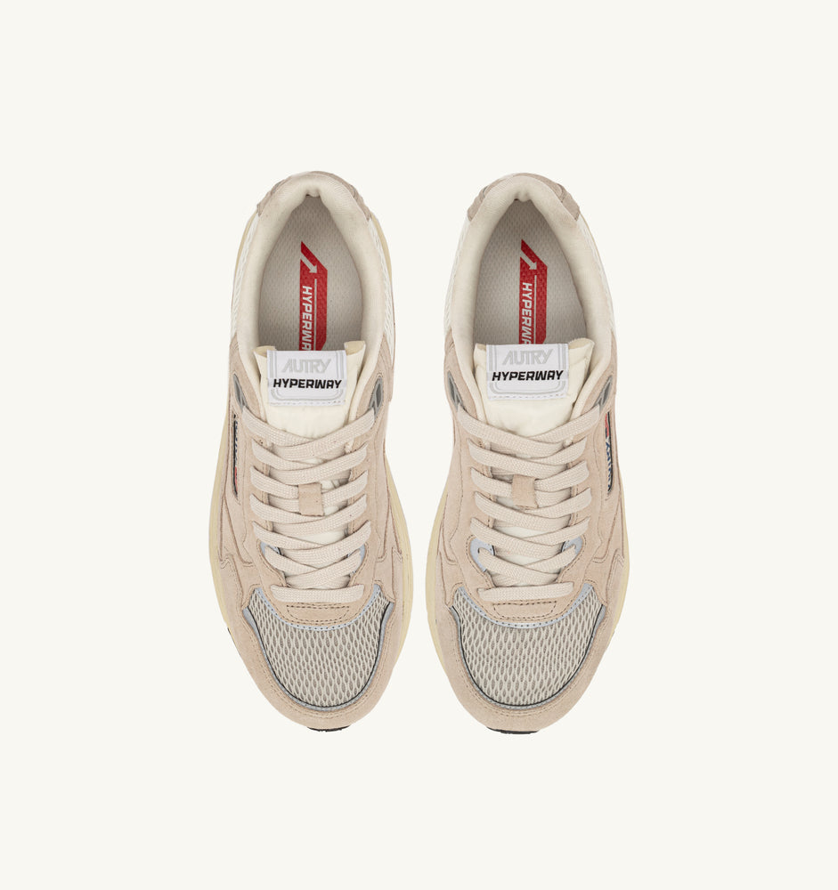 AUTRY - Basket Hyperway Suede/Mesh Sand et Argent