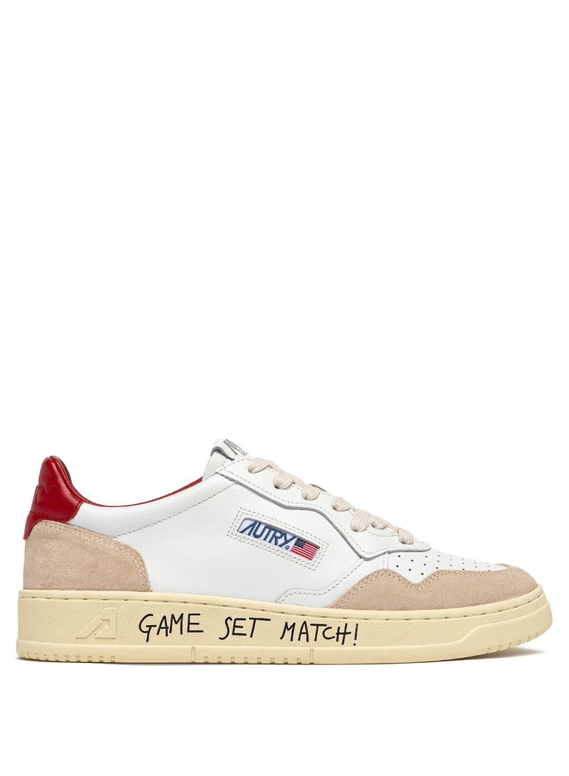 AUTRY - Basket Medalist Low Game Set Match cuir blanc / rouge / daim beige