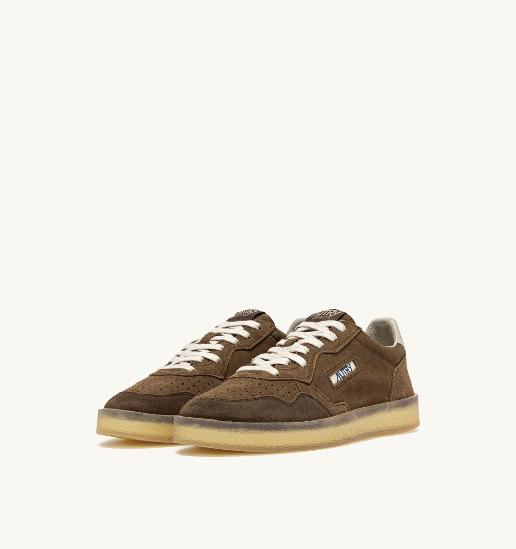 AUTRY - Basket Medalist Low Suede/leather/Crepe Figaro/Feather