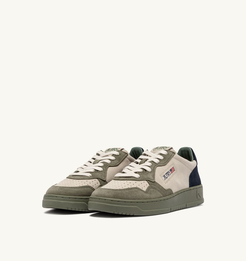AUTRY - Basket Medalist Low Tricolor suede Space/Sand/Smocked Green