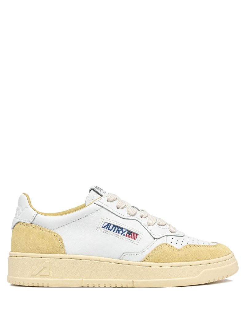 AUTRY - Basket Medalist Low Soft Leather/Suede White/Straw