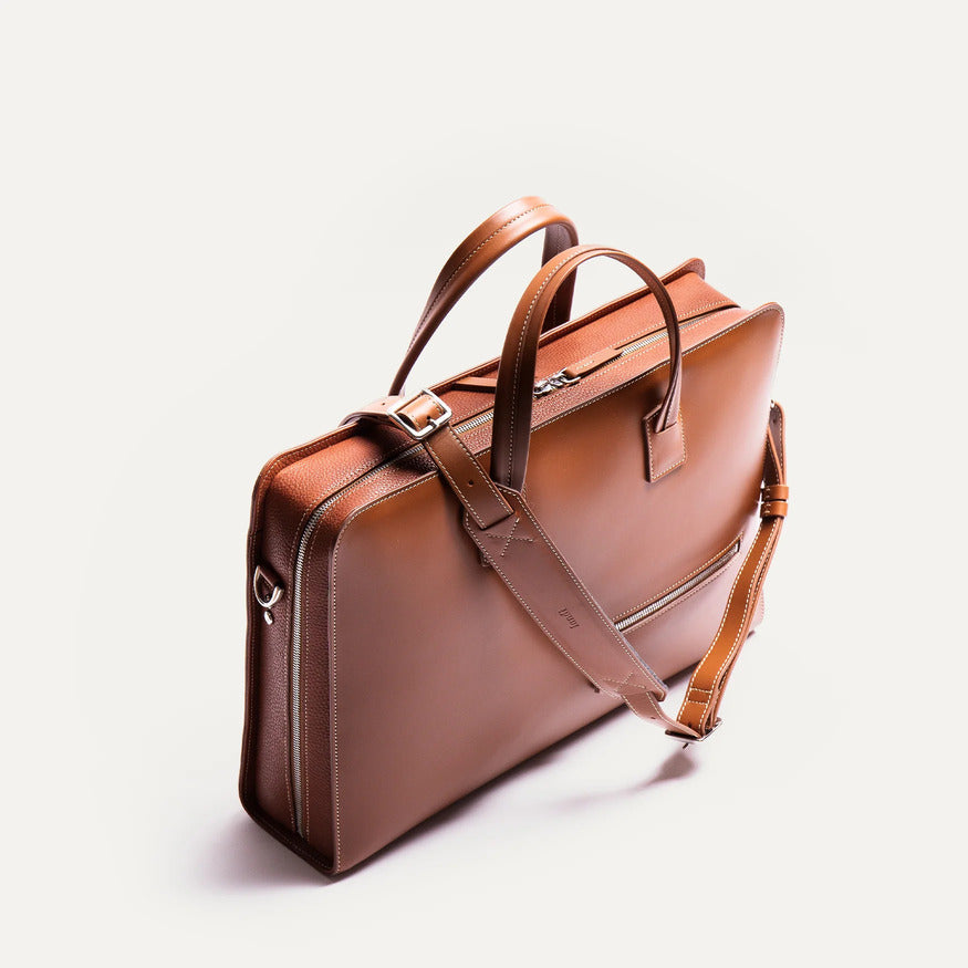 Lundi Paris - Sac Ordinateur Victor en Cuir Cognac