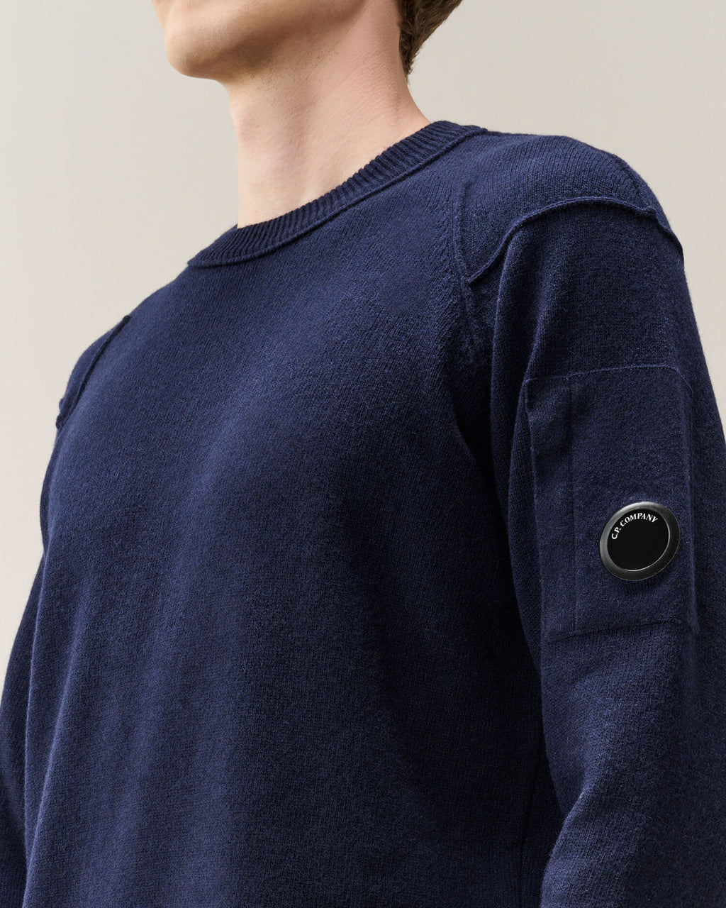 C.P. Company - Pull lambswool crewneck lens Total Eclipse